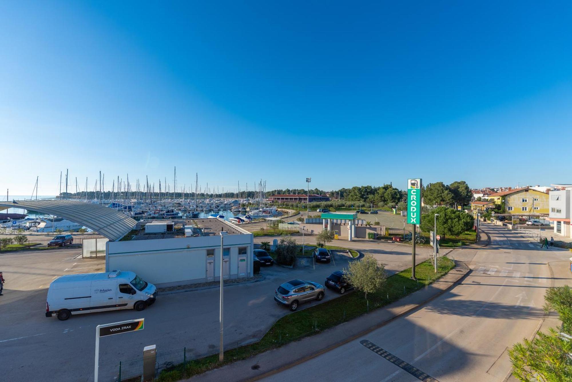 Apartments Mia Novigrad  Exterior photo